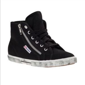 Superga Hightop sneakers in black